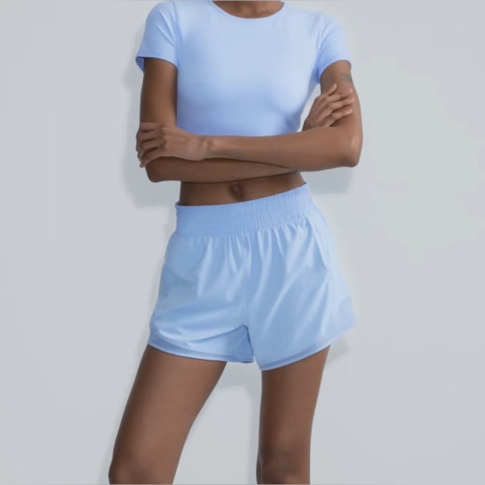 Aritzia MoveTech™ Legacy Hi-Rise 4" Short Dayflower Blue